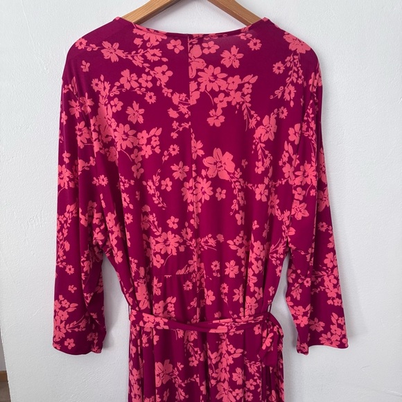 Lane Bryant Surplice Hi-Lo midi dress Red Floral Size 22 - Picture 8 of 10